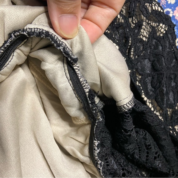 U- HERS & MINE Deep-V Laced Romper - Picture 5 of 8